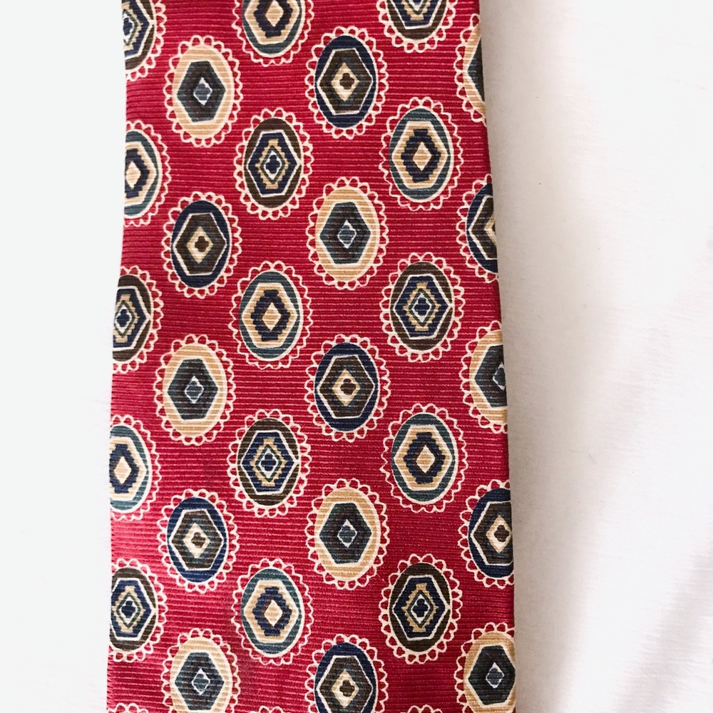 ⭐ clairborne // red pattern tie - Picture 3 of 3